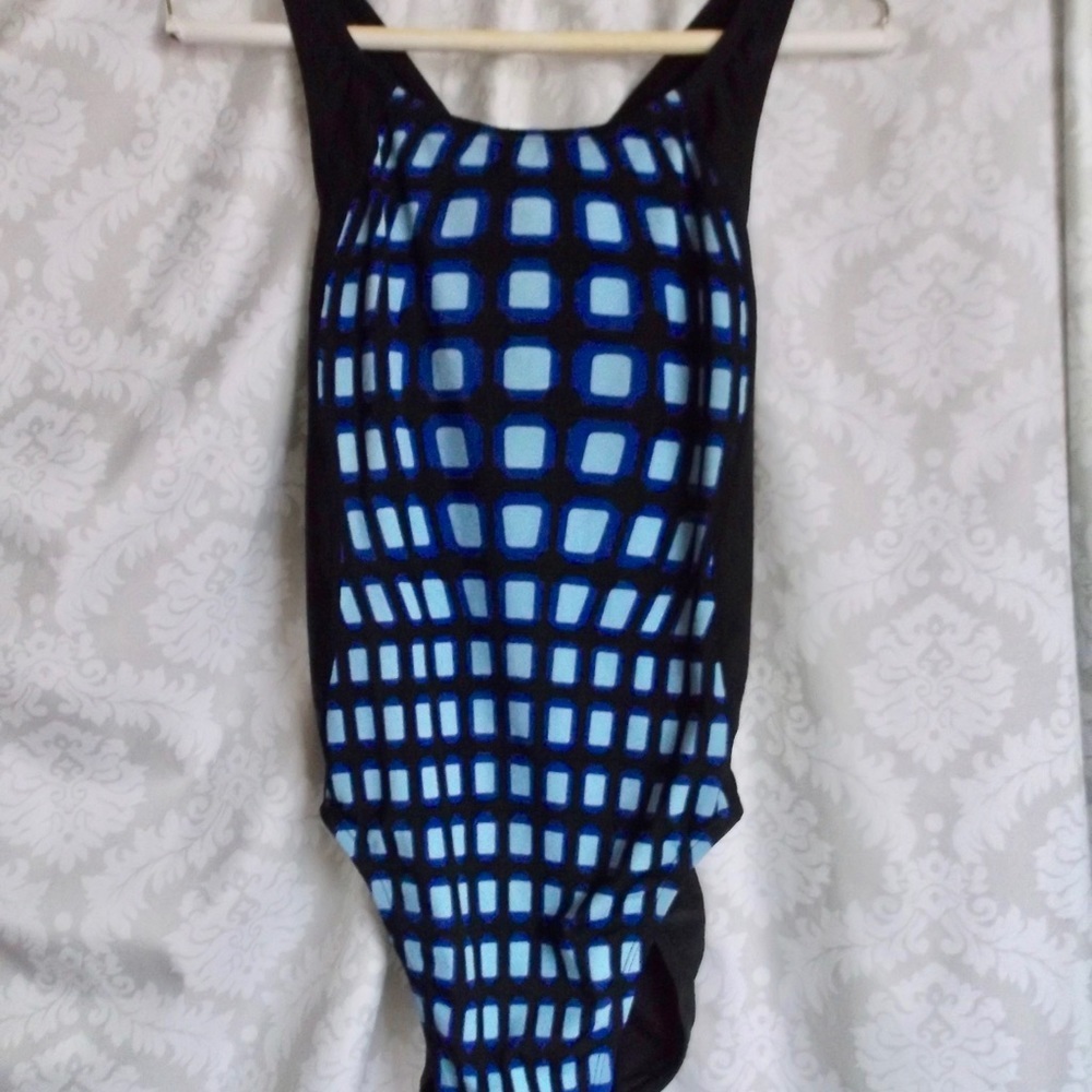 Nike Women's Racing Swimsuit 12/38